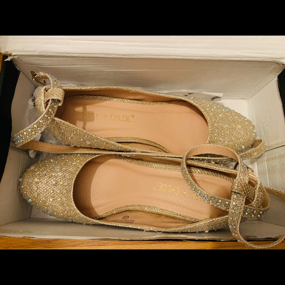 Chase + Chloe Beige/Gold Platform Heels - Picture 2 of 5